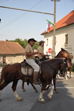 KNOBLEHARJEVO 2012 - Pohod Knobleharjeve konjenice 2012 8